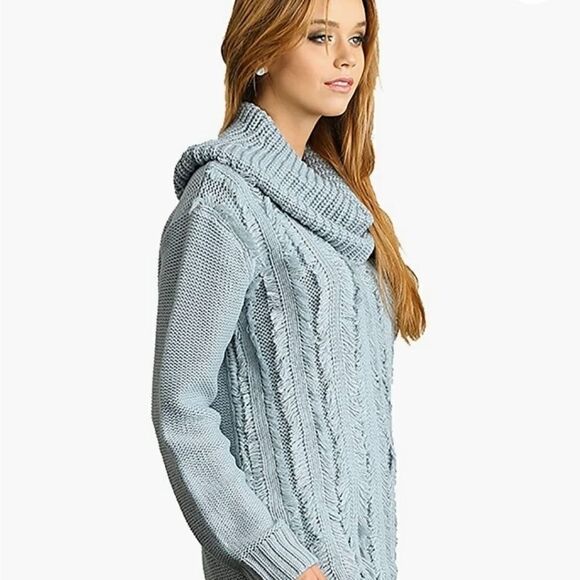 Umgee EYELASH FRINGE COWL NECK SUPER SOFT OVERSIZED SWEATER small - Picture 2 of 7